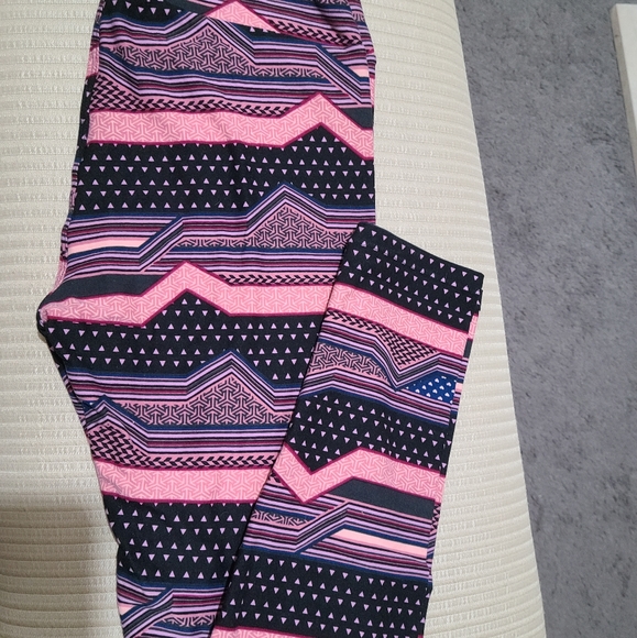 Lularoe Leggings - Picture 1 of 3